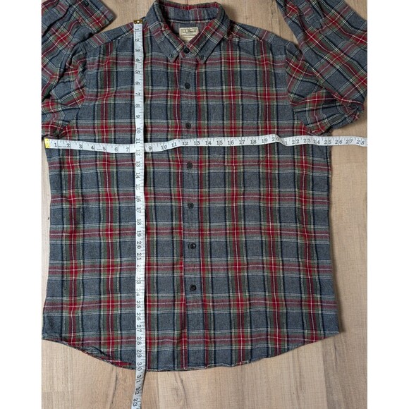 L.L. Bean Men's Plaid Casual Button Down Shirt - Red and Blue - Picture 9 of 11